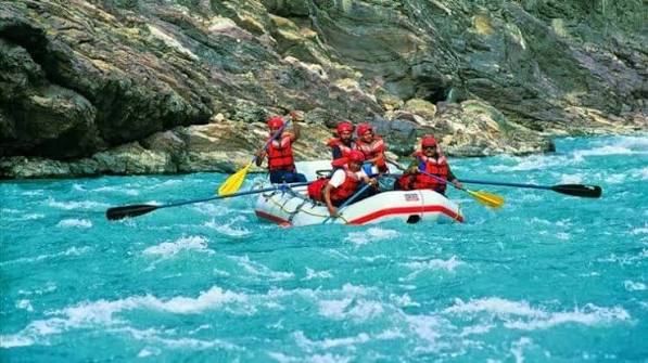 River Rafting on Lidder River