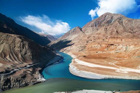 KASHMIR – LADAKH ADVENTURE PACKAGE  7 Nights / 8 Days (Srinagar to Srinagar)